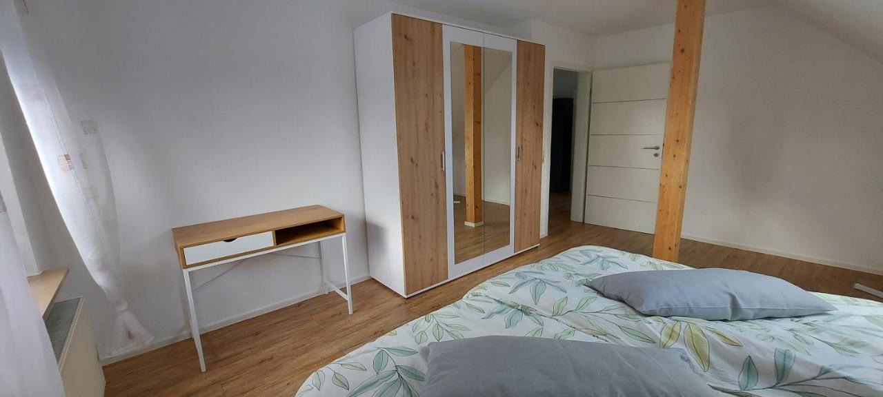 Appartement Haus Erika à Waldalgesheim Extérieur photo